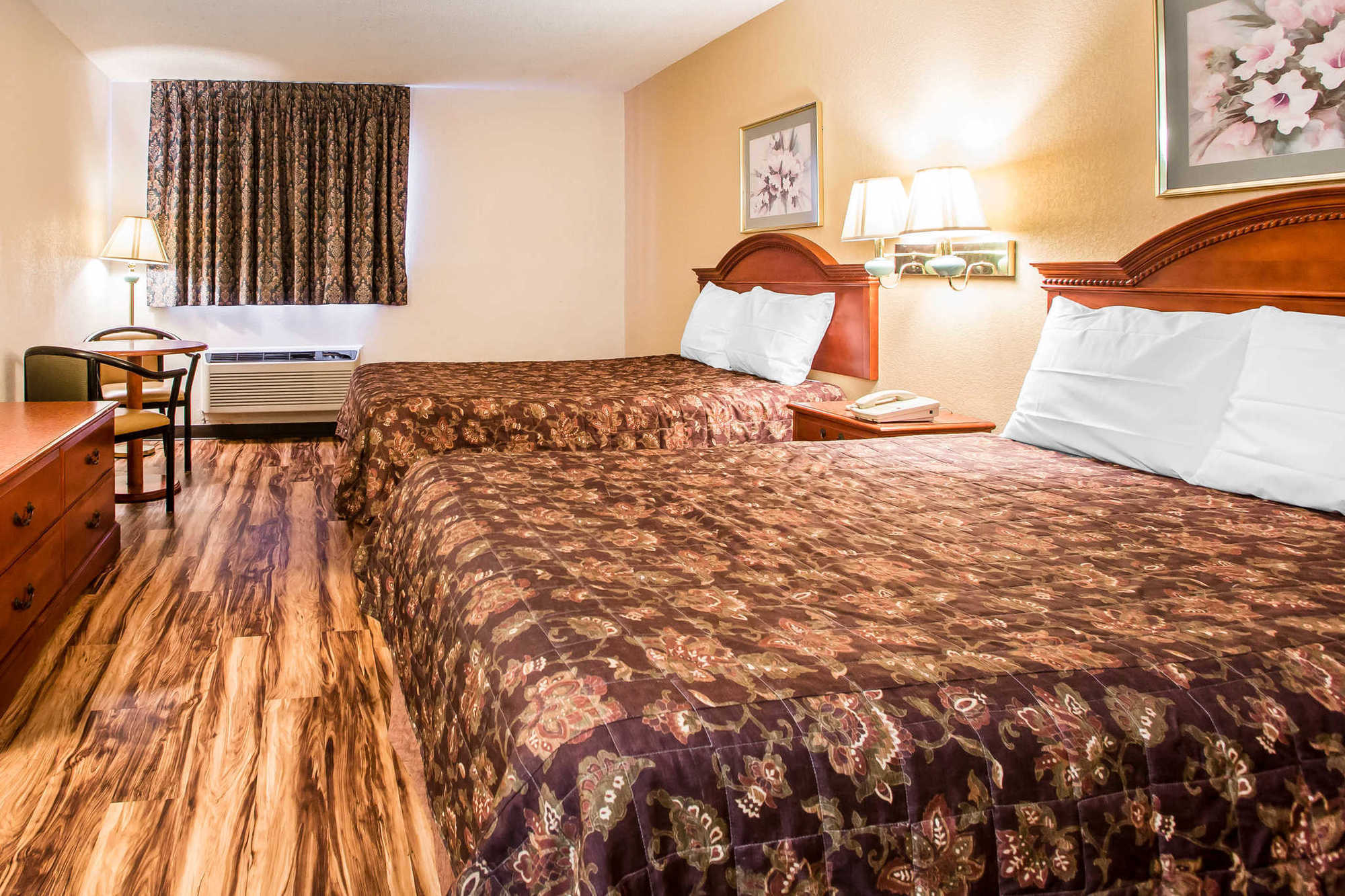 Red Lion Inn & Suites Caseyville ห้อง รูปภาพ